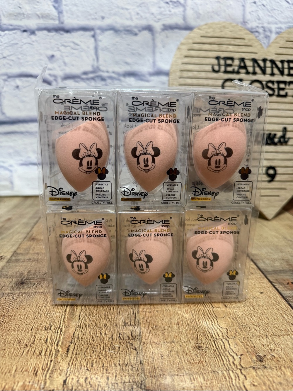 Lot Of 6 The Creme Shop Disney Minnie Mouse Magical Blend Edge-Cut Makeup Sponge